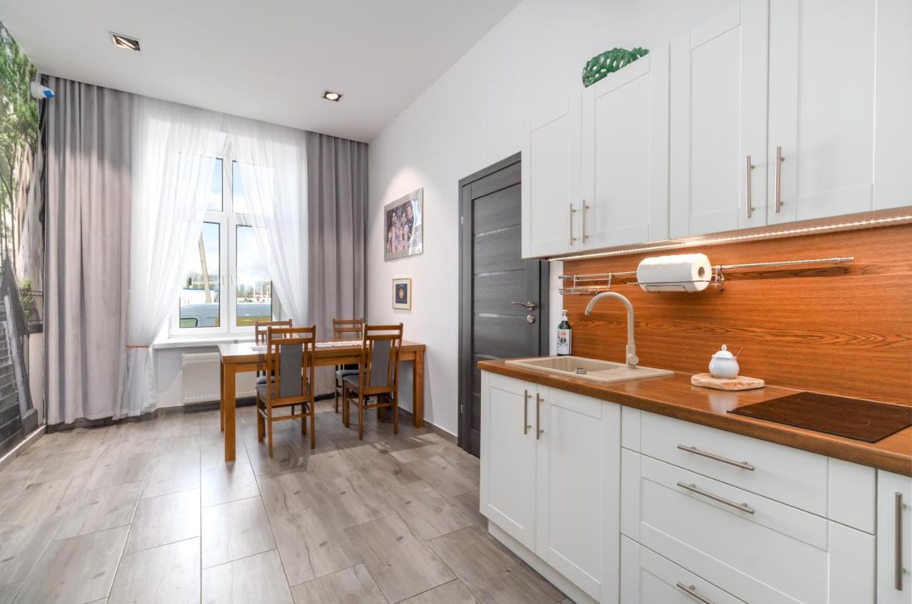 Nasze Kamienice Apartament Rzeszów Główny z rowerami Exterior foto